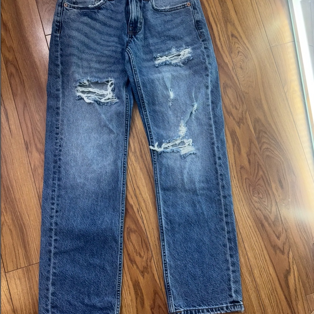 Aeropostale Relaxed Fit Distressed Denim Jeans